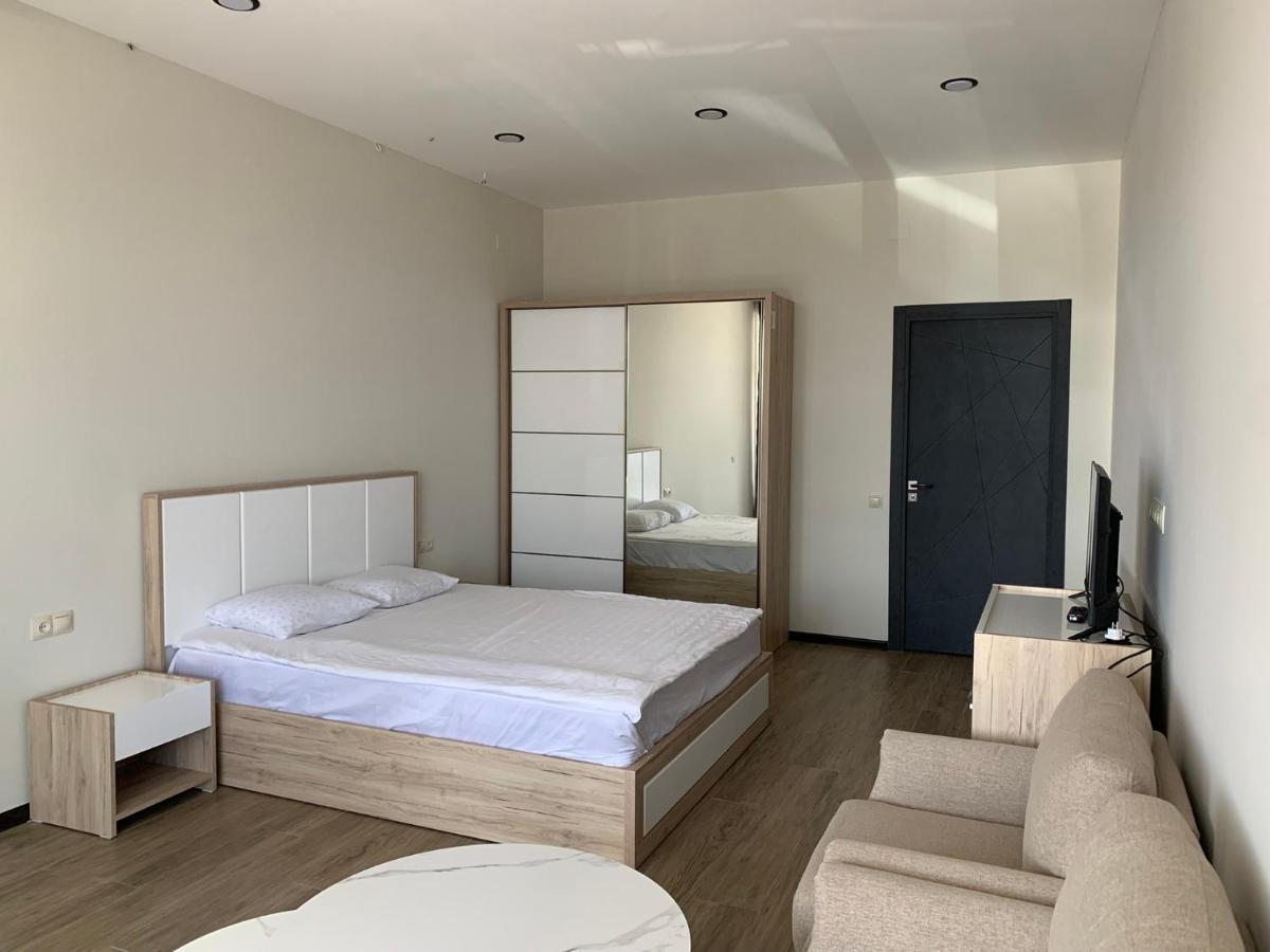 Hotel Ashot Erkat Sewan Zewnętrze zdjęcie